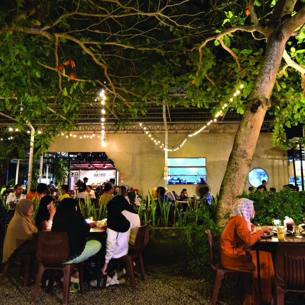 Akhoo ทุกเวลาคืออาหาร