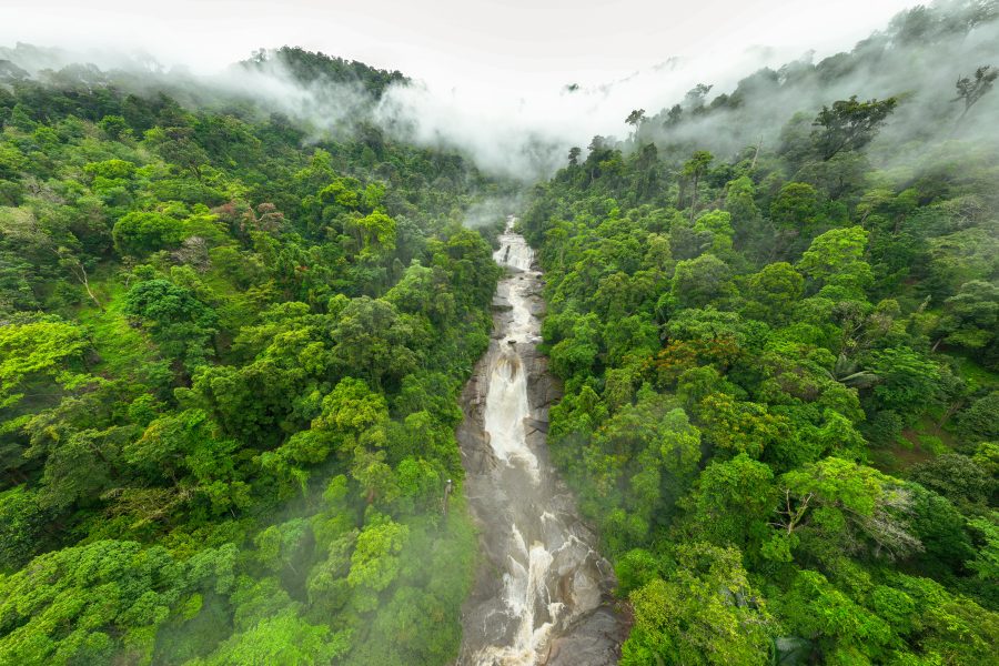 น้ำตกพรหมโลก ความยิ่งใหญ่แห่งอุทยานแห่งชาติเขาหลวง