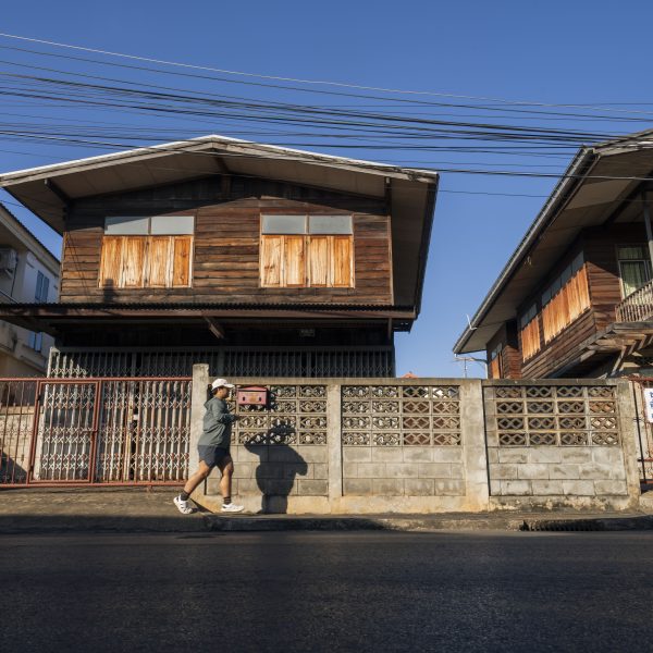 วิ่งชมเมืองเก่าสกลนคร